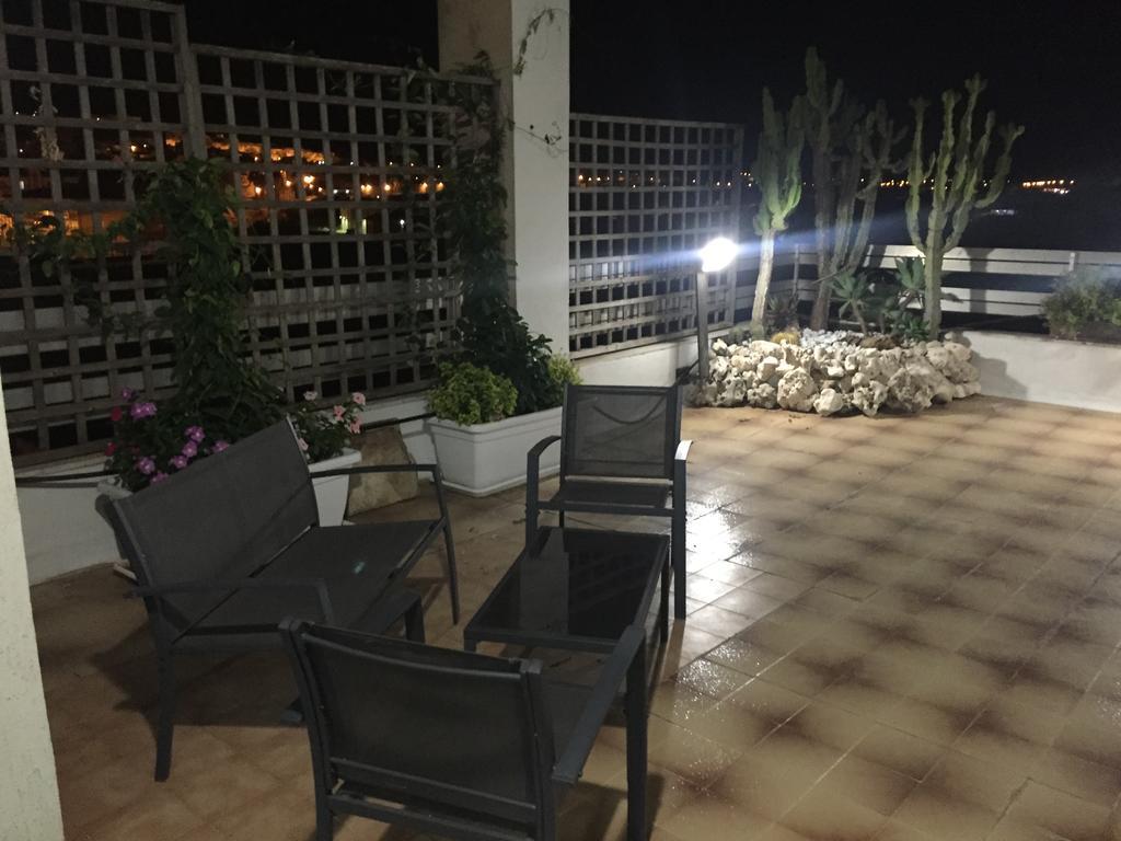 Super Attico B&B Comiso Zewnętrze zdjęcie